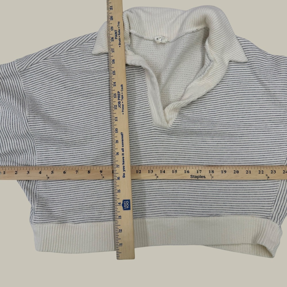 By Together Striped Collared Sweatshirt Cropped V-Neck Size M Coastal Pullover - Picture 4 of 15